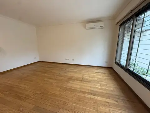 Depto Tipo Casa en Alquiler al Este