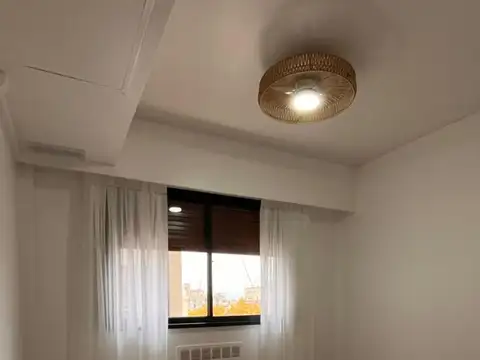 ALQUILER DE SEMIPISO EN PEATONAL 3 DORMI. 2 BAÑOS