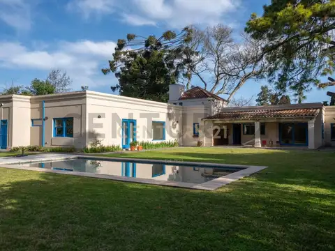 CASA EN ALQUILER – BARRIO CERRADO ARAUCARIAS