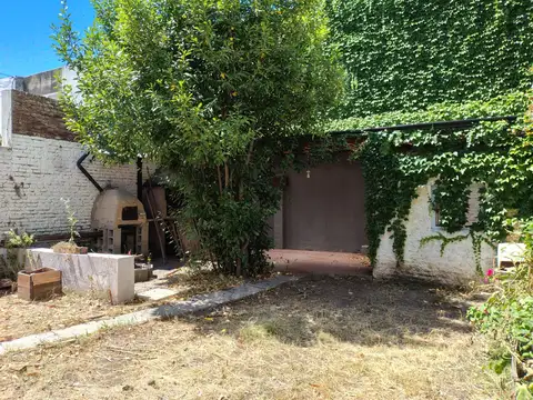 TIPO CASA – FONDO LIBRE - QUINCHO - TERRAZA