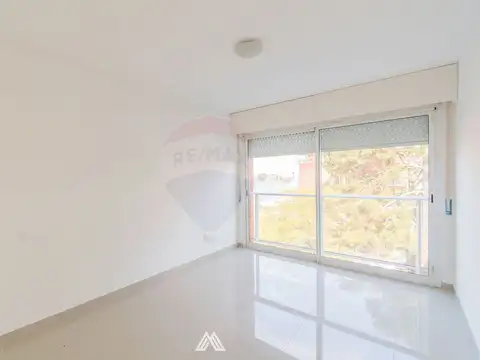 Departamento 4 ambientes con 3 baños