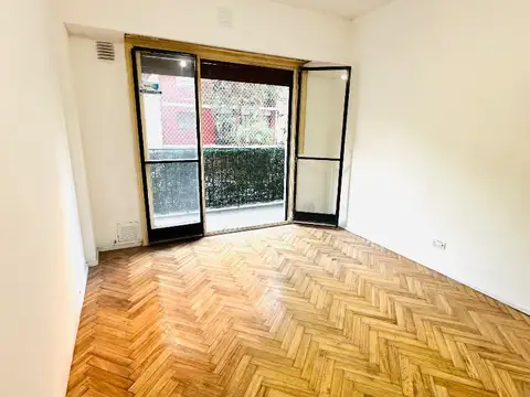 Venta departamento 3 ambientes en Belgrano al frente con balcón a media cuadra de av. Cabildo
