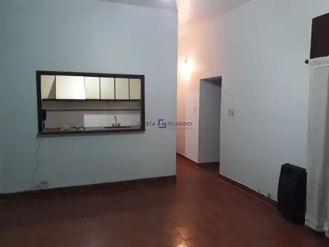 Depto Tipo Casa en Alquiler de 2 ambientes