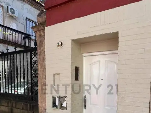 Mahatma Gandhi 400, Piso 0