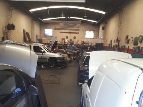 Galpon en Venta 9  mts Frente