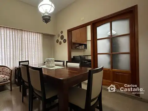 Exc. PH al Frente e Impecable con Cochera