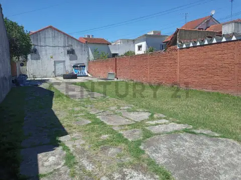 Terreno en Venta en Adrogue, USD 130.000