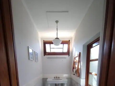 Hermosa casa estilo antigua