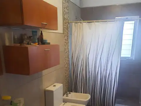 Casa 4 dorm - Pileta - Barrio Las Acacias