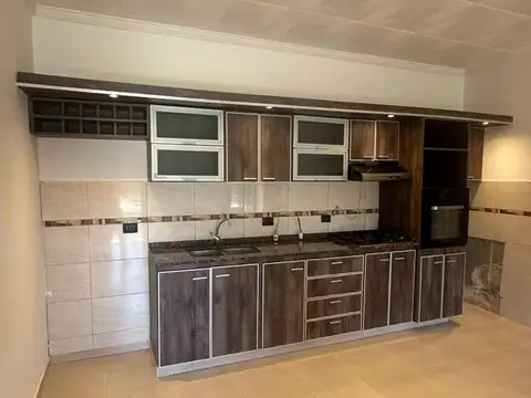 Casa 3 ambientes con 2 baños