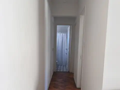 DEPARTAMENTO 3 AMBIENTES CON BALCÓN Y VISTA AL CONTRAFRENTE. 25 DE MAYO 129 P.10 "C" AVELLANEDA