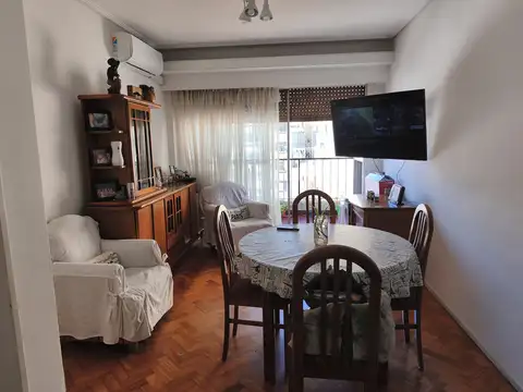 DEPARTAMENTO 3 AMBIENTES CON BALCÓN Y VISTA AL CONTRAFRENTE. 25 DE MAYO 129 P.10 "C" AVELLANEDA