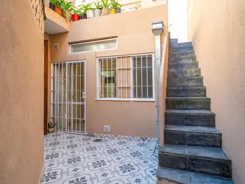 Depto Tipo Casa en Venta 5 años