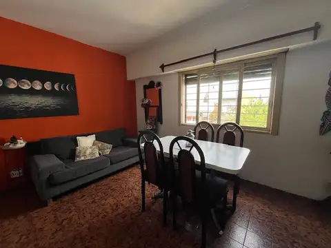 Sargento Cabral 3500, Piso 2