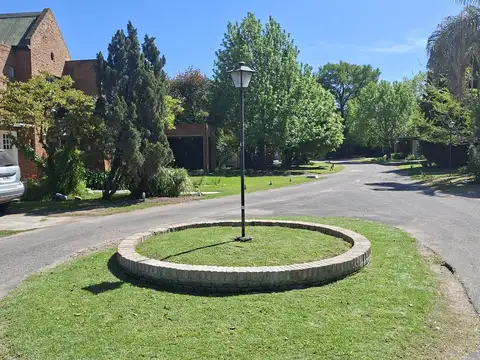 Juan  Jose Paso 8700