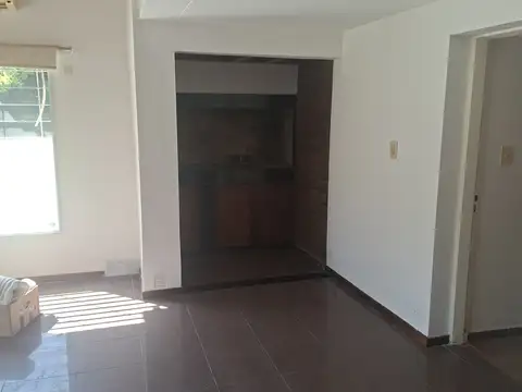 Casa en Alquiler al Oeste