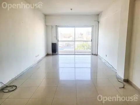 ALQUILER MONOAMBIENTE CON BALCON - FLORESTA