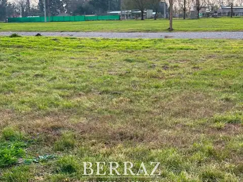 Lote venta de 600 m2 en Lomas de Manzanares Pilar