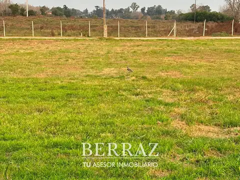 Lote venta de 600 m2 en Lomas de Manzanares Pilar