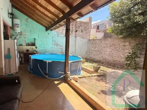Casa 3 ambientes con 1 baño
