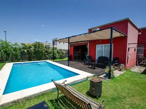 Casa 4 ambientes con 2 baños