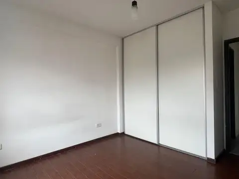 Departamento en Alquiler en Balvanera, $ 720.000