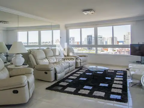 Departamento 4 ambientes con 3 baños