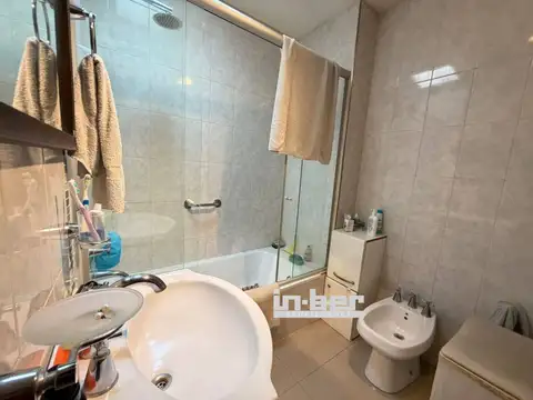 Casa - Venta - Argentina, Berazategui - CALLE 358 1389