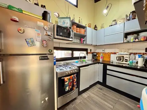 Depto Tipo Casa en Venta con 1 cocheras