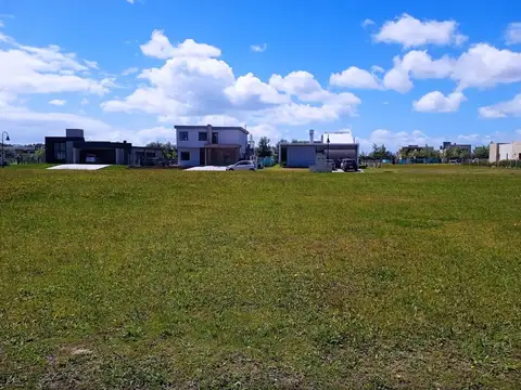 Terreno en Venta en Developer Park, USD 68.000