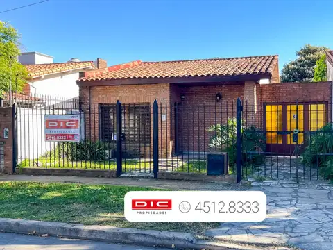 Casa 2 dormitorios Venta - Villa Adelina