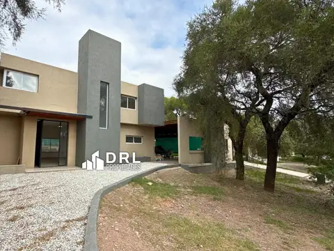Casa a estrenar en El Bosque
