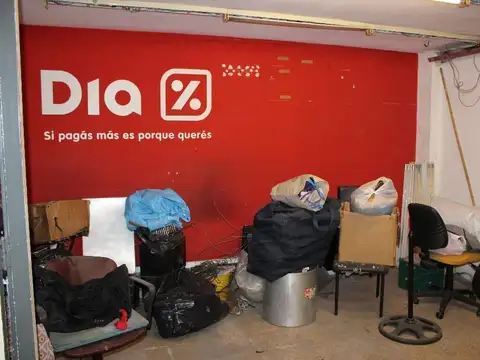 Local en Alquiler 60 años