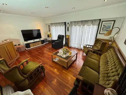 Depto Tipo Casa en Venta 30 años