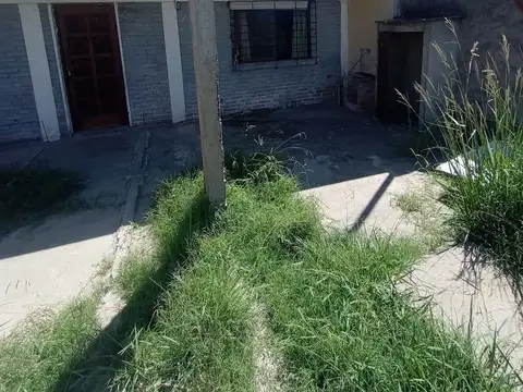 Casa en Venta en Castelar, USD 59.000