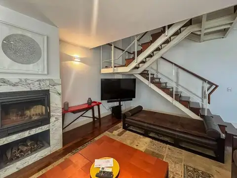 Departamento en Alquiler con 1 cocheras