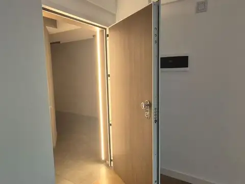 ALQUILER HERMOSO MONOAMBIENTE CON BALCON BARRACAS