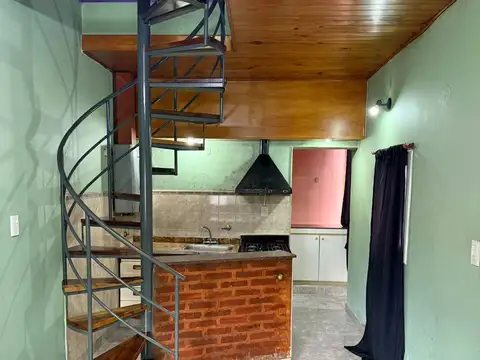 Depto Tipo Casa en Alquiler de 1 dormitorio