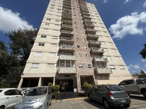 Venta departamento San Miguel cochera parilla 4 ambientes balcón bajas expensas Apto Profesional
