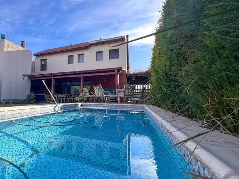 Club de Campo Excelente Casa en Venta, Mendoza