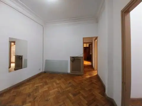 VENTA DEPARTAMENTO EN RETIRO 3 AMBIENTES