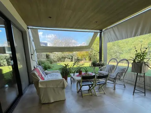 Casa en Venta en Monumento Guemes, USD 325.000
