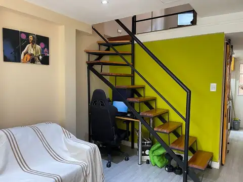 Depto Tipo Casa en Venta 26 años