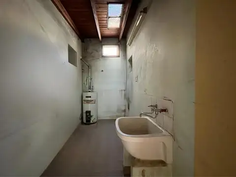 Depto Tipo Casa en Venta 40 años