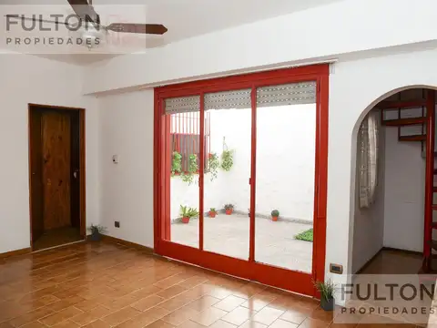Venta PH 4 amb con patio y Terraza Propia  Excelente Estado 