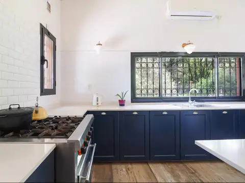 Casa en Alquiler en Barrio Belen, USD 1.700