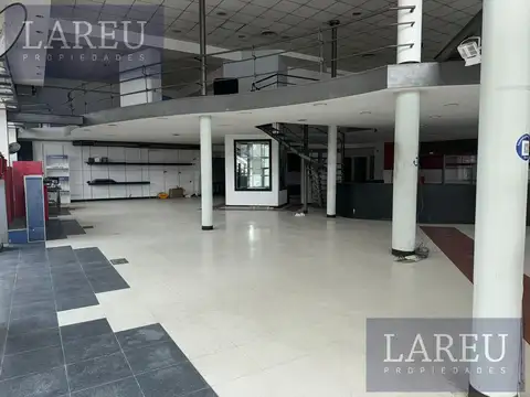 Local a la venta en mercedes