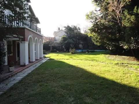 Terreno en Venta 20  mts Frente