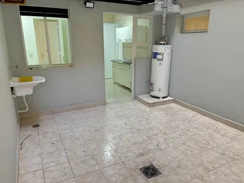 Departamento 4 ambientes con 2 baños