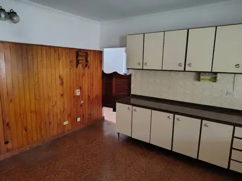 Excelente Propiedad en Olivos